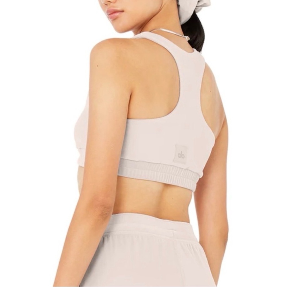 Alo light pink sports bra